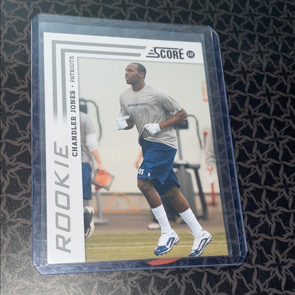 Rookie Card - Chandler Jones Patriots